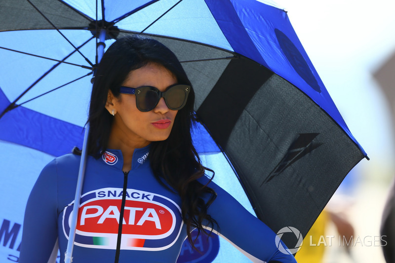Grid girl