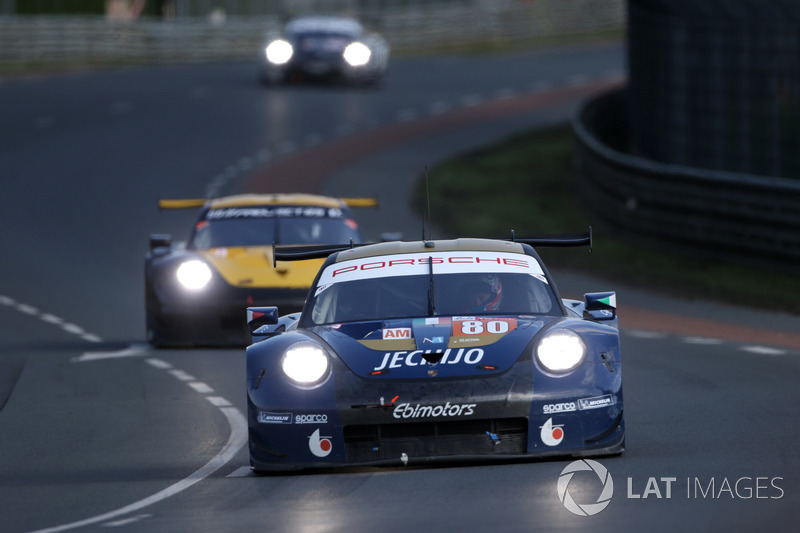 #80 Ebimotors Porsche 911 RSR: Fabio Babini, Christina Nielsen, Erik Maris