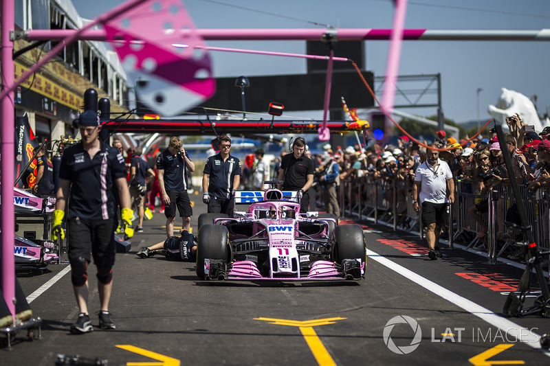 Latihan pit stop Force India F1