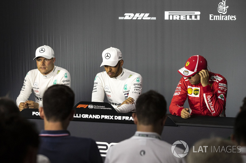 Valtteri Bottas, Mercedes-AMG F1, Lewis Hamilton, Mercedes-AMG F1 ve Sebastian Vettel, Ferrari Basın Toplantısı