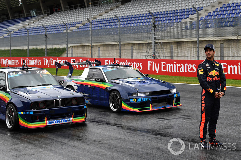 Daniel Ricciardo, Red Bull Racing and drift cars