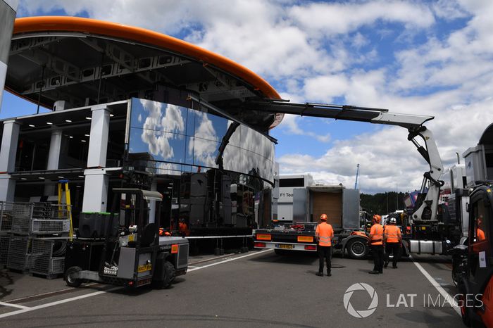 Construcción del motorhome de McLaren