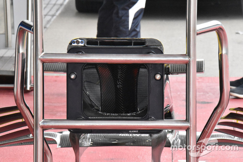 Detalle de la nariz del Renault Sport F1 Team R.S.