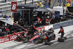 Robert Wickens, Schmidt Peterson Motorsports Honda, pit stop