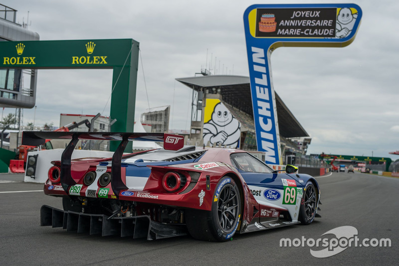 #69 Ford Chip Ganassi Racing Ford GT