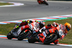 Michael Ruben Rinaldi, Aruba.it Racing-Ducati SBK Team, Lorenzo Savadori, Milwaukee Aprilia