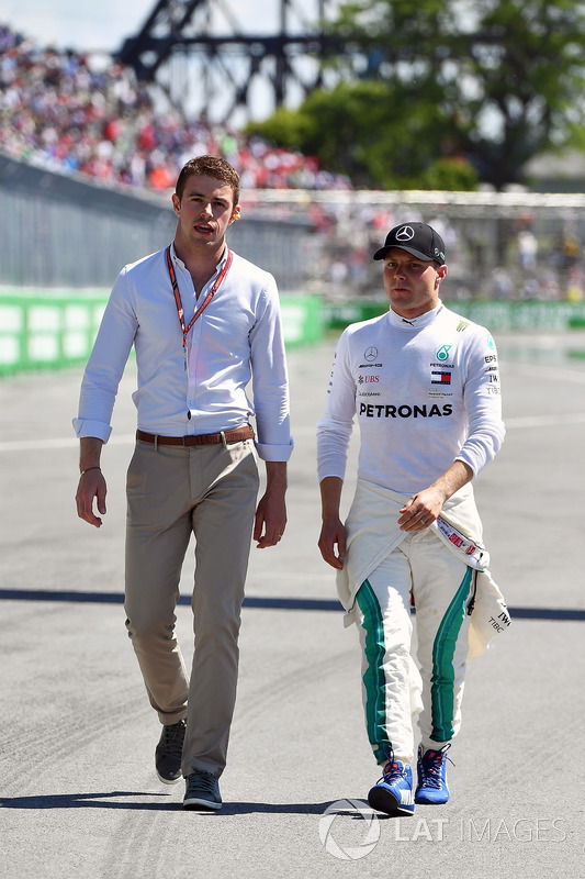 Paul di Resta, Sky TV and Valtteri Bottas, Mercedes-AMG F1 in parc ferme