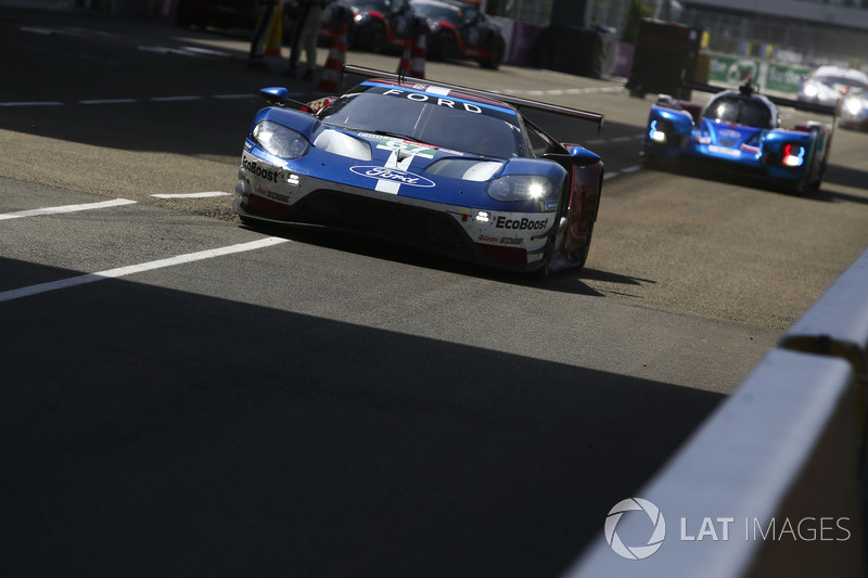 #67 Ford Chip Ganassi Racing Ford GT: Andy Priaulx, Harry Tincknell