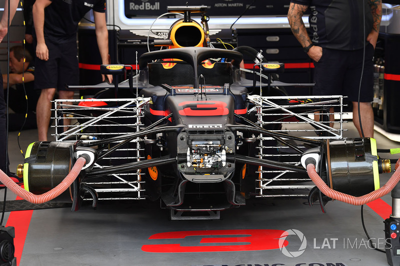 Sensores en la suspensión delantera del Red Bull Racing RB14