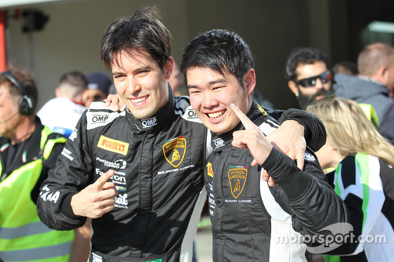 Race winners Raphael Abbate, Yuki Nemoto, VS Racing