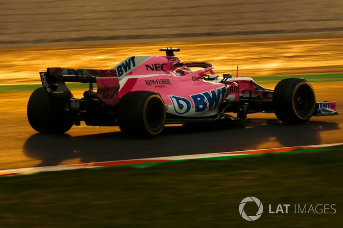 19º Sergio Perez, Force India VJM11: 1:19.634 (Hiperblando)