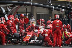 Пит-стоп: Себастьян Феттель, Ferrari SF70H