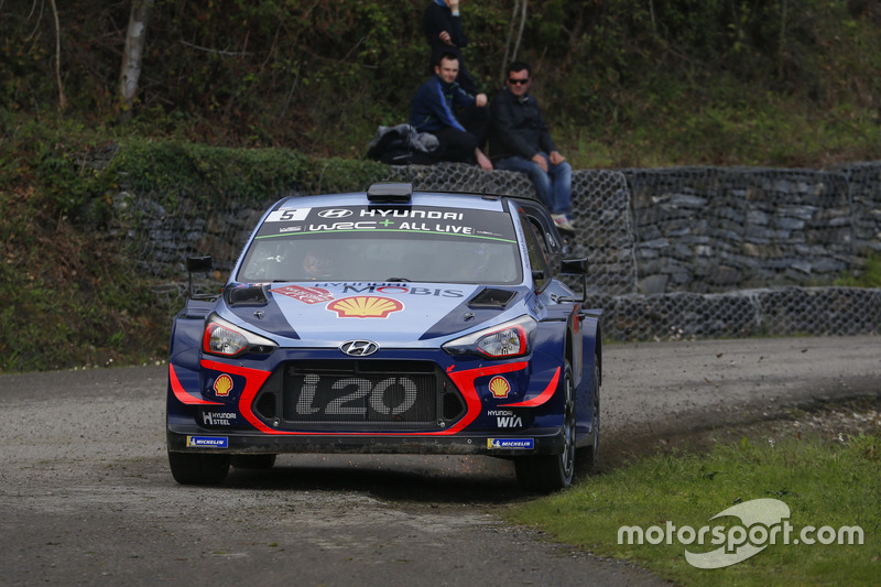Thierry Neuville, Nicolas Gilsoul, Hyundai Motorsport Hyundai i20 Coupe WRC