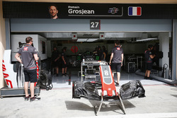Garage of Romain Grosjean, Haas F1 Team VF-18 Ferrari
