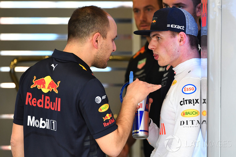 Max Verstappen, Red Bull Racing e Gianpiero Lambiase, ingegnere di pista Red Bull Racing