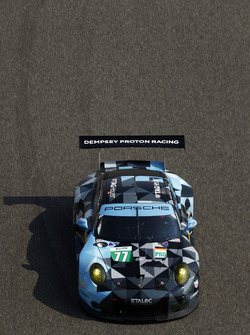 #77 Dempsey Proton Competition Porsche 911 RSR: Richard Lietz, Michael Christensen