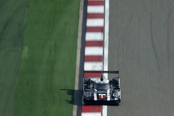 #1 Porsche Team Porsche 919 Hybrid: Timo Bernhard, Mark Webber, Brendon Hartley