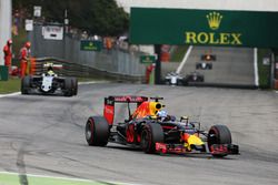 Daniel Ricciardo, Red Bull Racing RB12