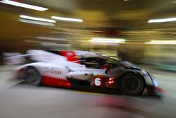 #6 Toyota Racing Toyota TS050 Hybrid: Stéphane Sarrazin, Mike Conway, Kamui Kobayashi