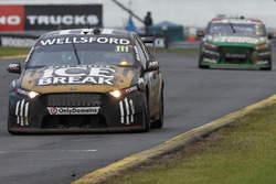 Chris Pither and Richie Stanaway, Super Black Racing Ford