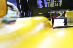 Kevin Magnussen, Renault Sport F1 Team RS16