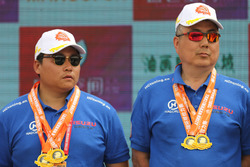 环塔拉力赛,金头盔奖