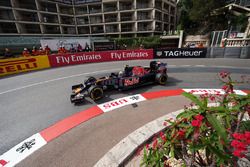 Carlos Sainz Jr, Scuderia Toro Rosso STR11