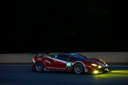 #63 Scuderia Corsa Ferrari 488 GT3: Christina Nielsen, Alessandro Balzan, Jeff Segal