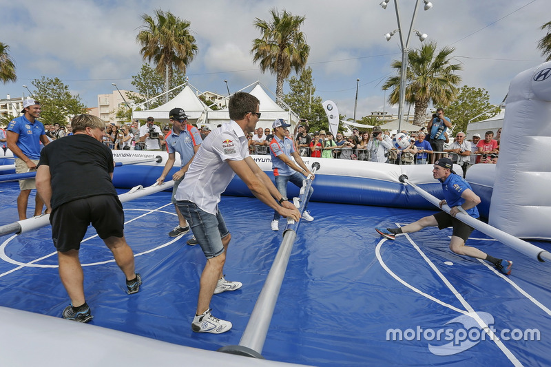 Ott Tanak, Hennibg Solberg, Mads Ostberg, Jari-Matti Latvala, Eric Camilli, Martin Prokop, Andreas Mikkelsen , Kevin Abbring, Hayden Paddon, Dani Sordo, Sébastien Ogier