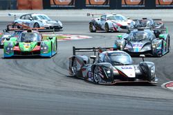 #67 PRT Racing Ginetta LMP3: Ate de Jong, Charlie Robertson leads at the start