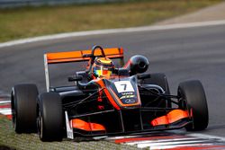 Callum Ilott, Van Amersfoort Racing Dallara F312 - Mercedes