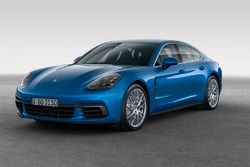 Porsche Panamera 4S