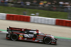 #8 Audi Sport Team Joest Audi R18 e-tron quattro: Lucas di Grassi, Loic Duval, Oliver Jarvis