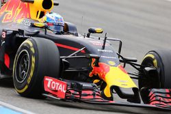 Daniel Ricciardo (Red Bull Racing RB12)