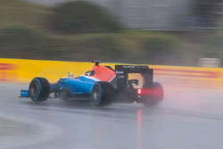 Pascal Wehrlein, Manor Racing MRT05