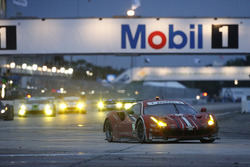 #68 Scuderia Corsa Ferrari 488 GTE: Alessandro Pier Guidi, Andrea Bertolini, Daniel Serra