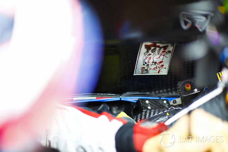 A children's drawing on the inside of the cockpit of Romain Grosjean, Haas F1 Team