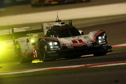 #1 Porsche Team Porsche 919 Hybrid: Neel Jani, Andre Lotterer, Nick Tandy