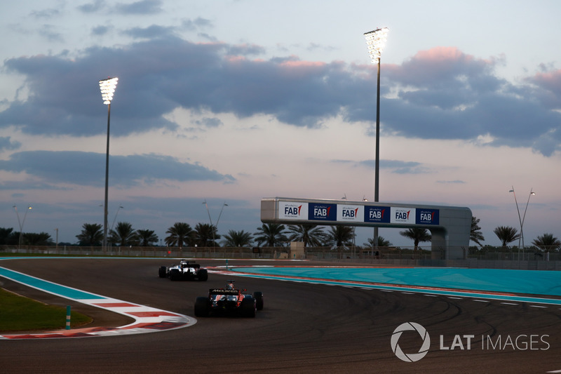Felipe Massa, Williams FW40, Fernando Alonso, McLaren MCL32
