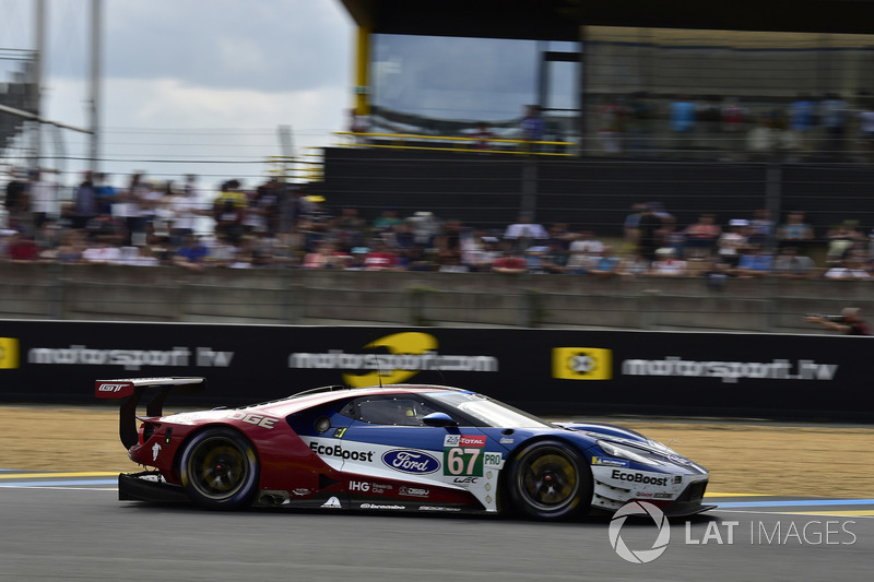 #67 Ford Chip Ganassi Racing Ford GT: Andy Priaulx, Harry Tincknell, Tony Kanaan
