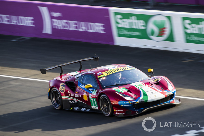 #71 AF Corse Ferrari 488 GTE EVO: Davide Rigon, Sam Bird, Miguel Molina