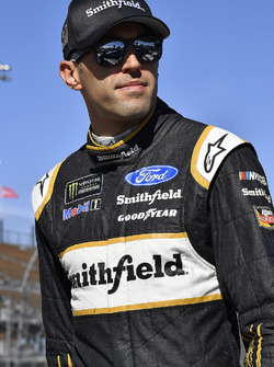 Aric Almirola, Stewart-Haas Racing, Ford Fusion Smithfield