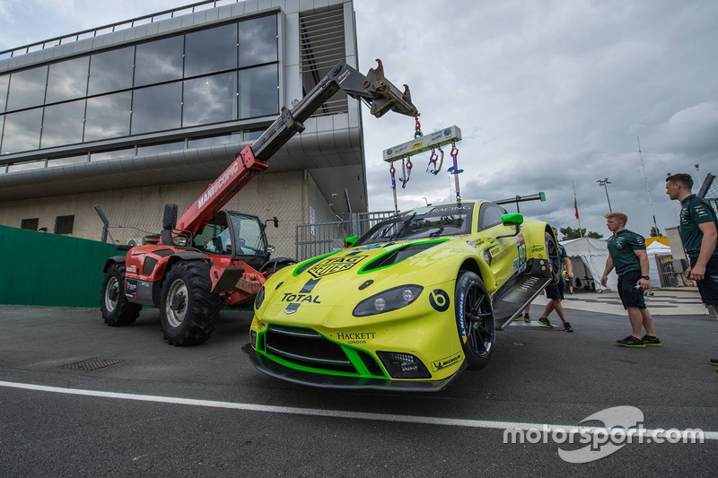 #97 Aston Martin Racing Aston Martin Vantage AMR: Alex Lynn, Maxime Martin, Jonathan Adams