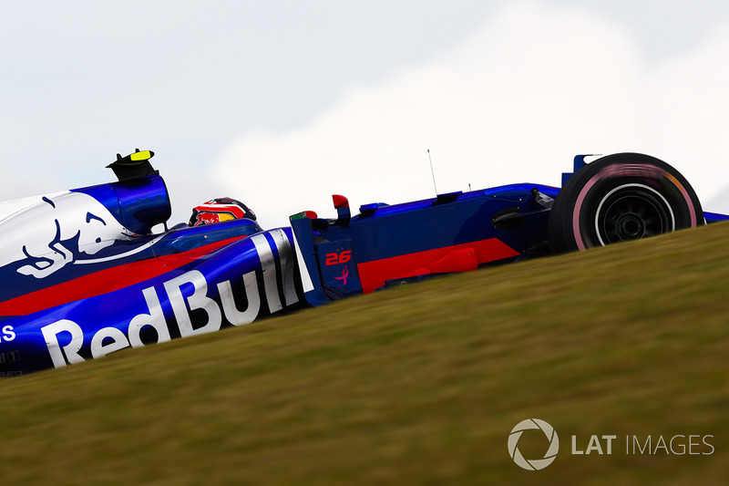 2017 год. За рулем болида Toro Rosso STR12 на пятничной тренировке