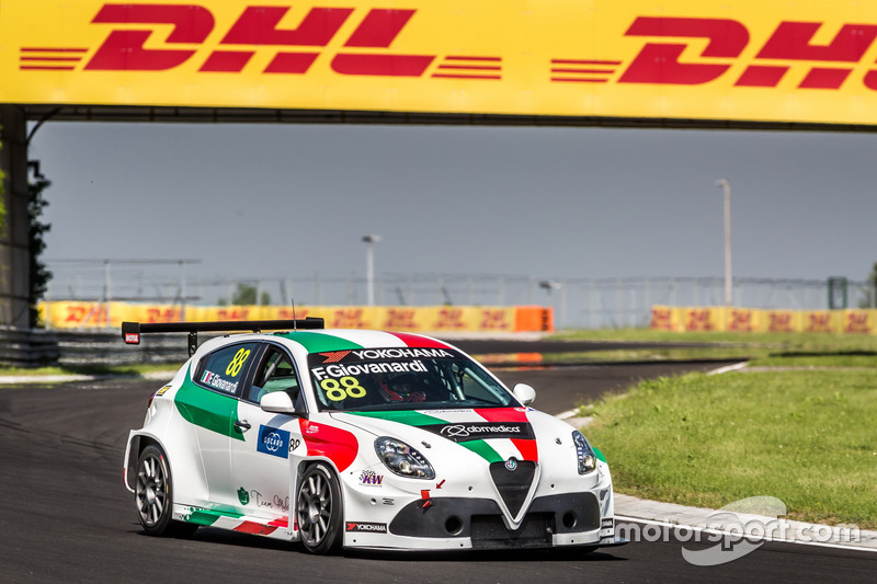 Fabrizio Giovanardi, Team Mulsanne Alfa Romeo Giulietta TCR