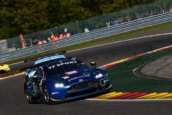 #90 TF Sport Aston Martin Vantage: Salih Yoluc, Euan Alers-Hankey, Charles Eastwood