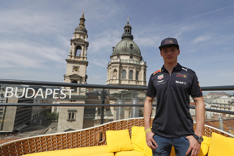 Max Verstappen, Red Bull Racing posa para una foto