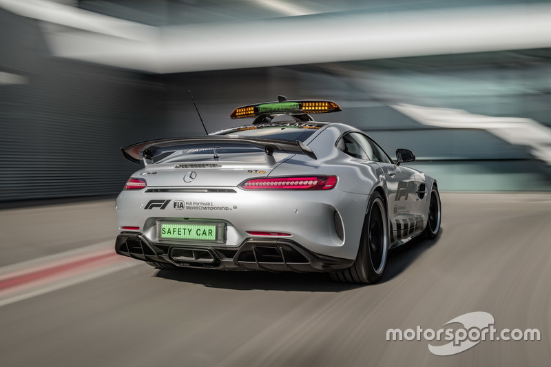 2018 Mercedes-AMG GT R Official F1 Safety Car