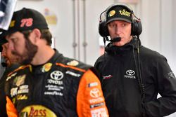 Cole Pearn and Martin Truex Jr., Furniture Row Racing, Toyota Camry Bass Pro Shops/5-hour ENERGY