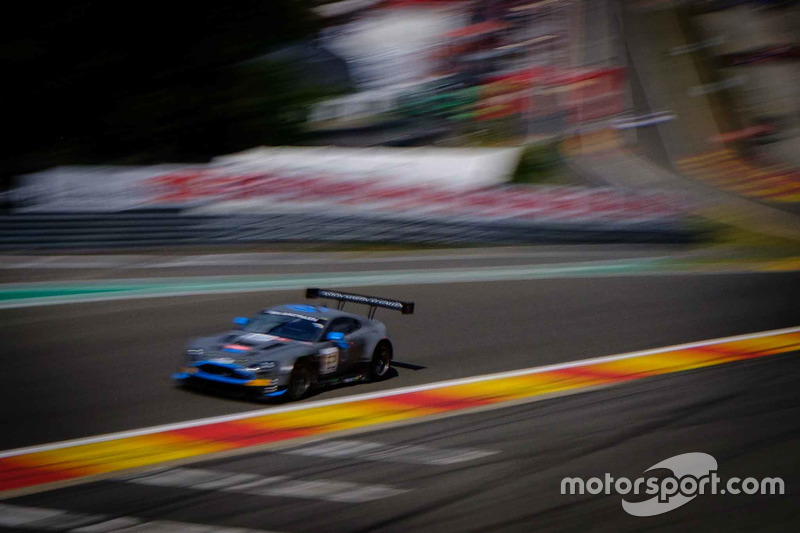 #62 R-Motorsport Aston Martin V12 Vantage: Dominik Baumann, Maxime Martin, Martin Kirchhöfer